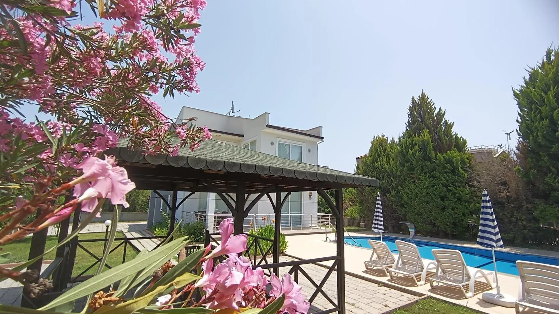 Lighthouse Tulip Villas Fethiye 0*,  Törökország